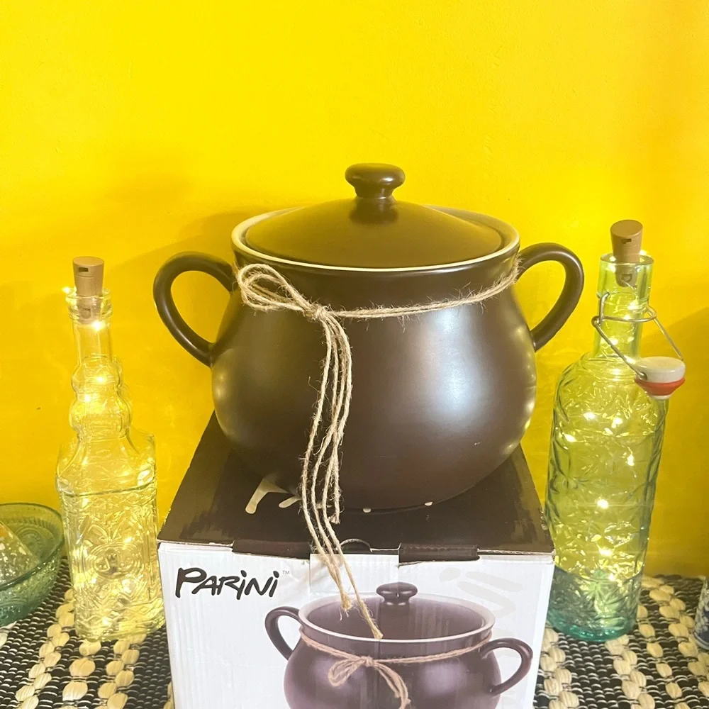 Parini Dark Brown Ceramic Handled Chili Pot w/ Lid 5 Quart